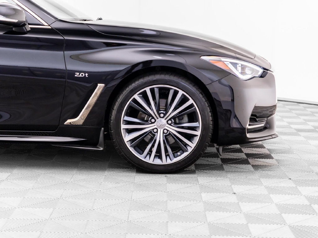 Used 2017 INFINITI Q60 2.0t w/ Premium Plus Package 2.0T AWD/4WD image 36