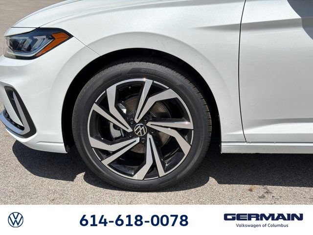 New 2026 Volkswagen Jetta SEL FWD image 11
