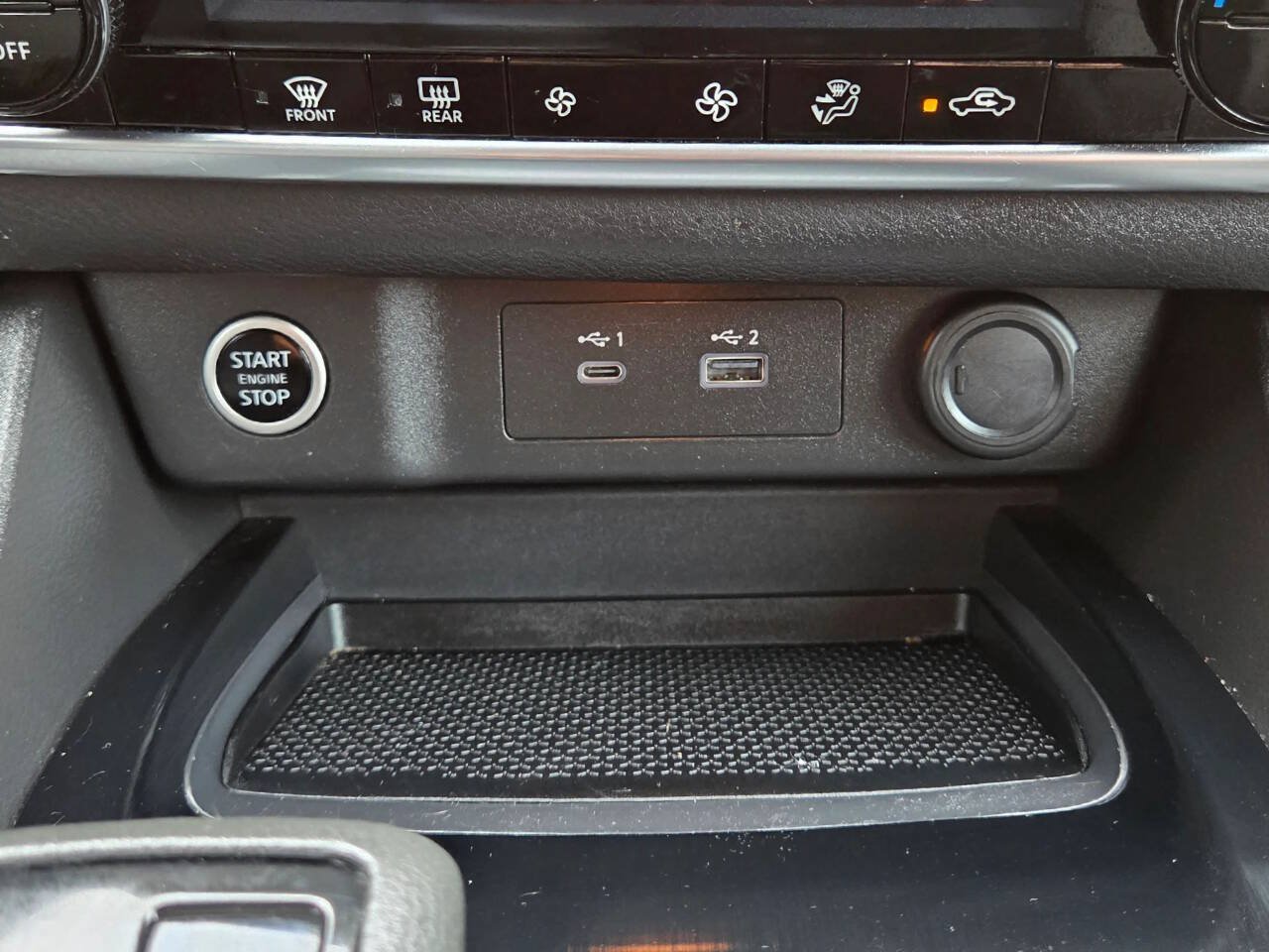 Used 2021 Nissan Rogue SV FWD image 23