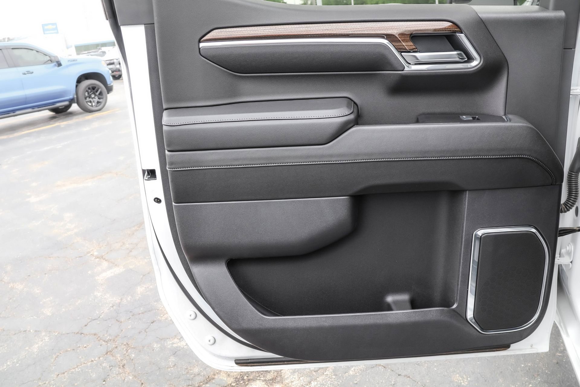 New 2025 Chevrolet Silverado 1500 LT image 38