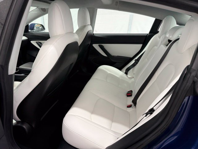 Used 2018 Tesla Model 3 Long Range AWD/4WD image 15