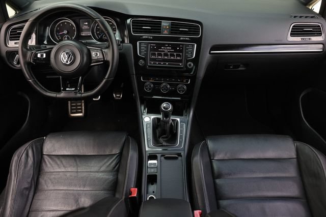 Used 2016 Volkswagen Golf 4-Door AWD/4WD image 2