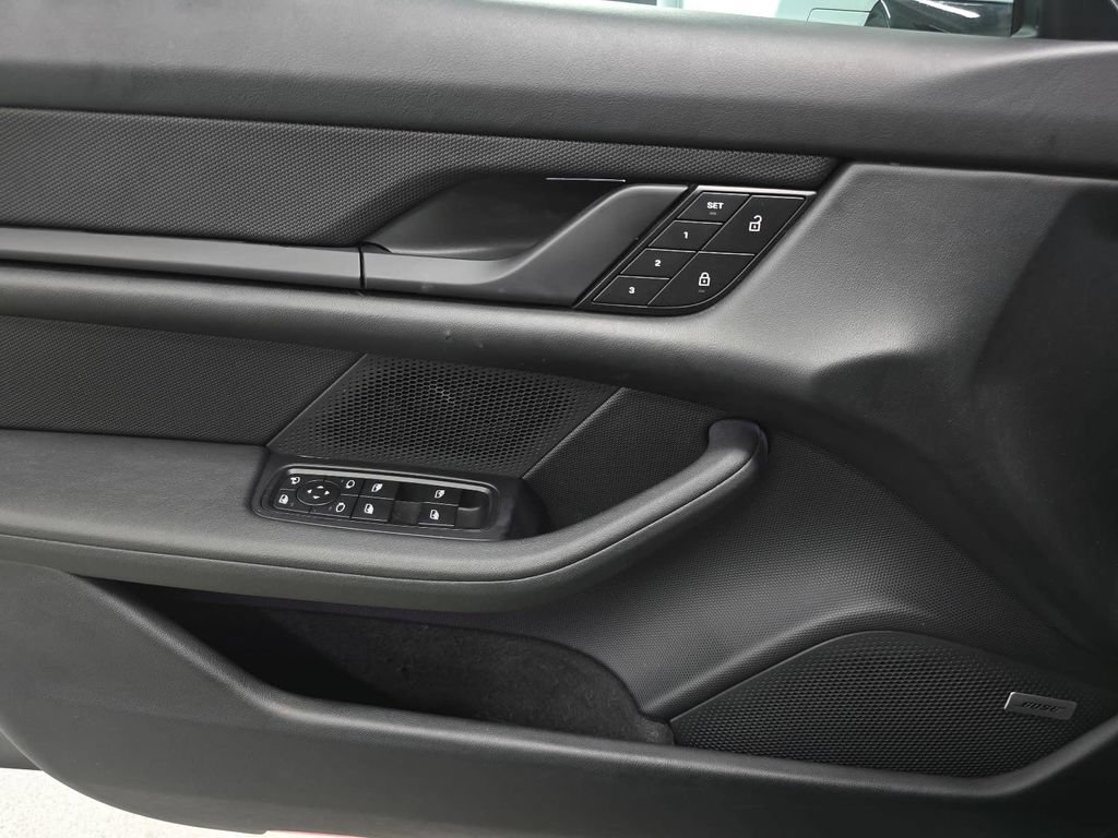 Certified 2022 Porsche Taycan RWD image 21