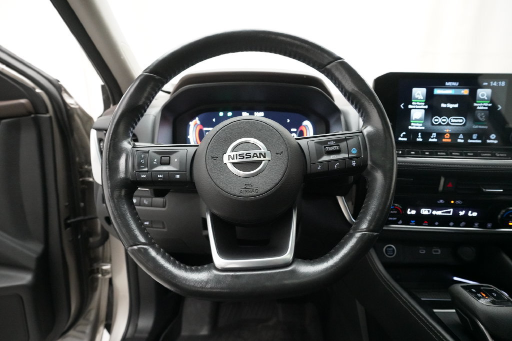 Used 2021 Nissan Rogue Platinum AWD/4WD image 4