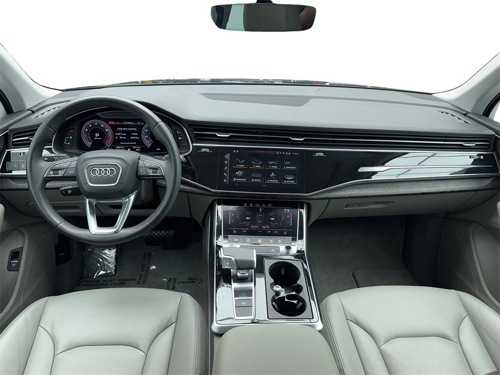 Used 2022 Audi Q7 3.0T Premium image 17