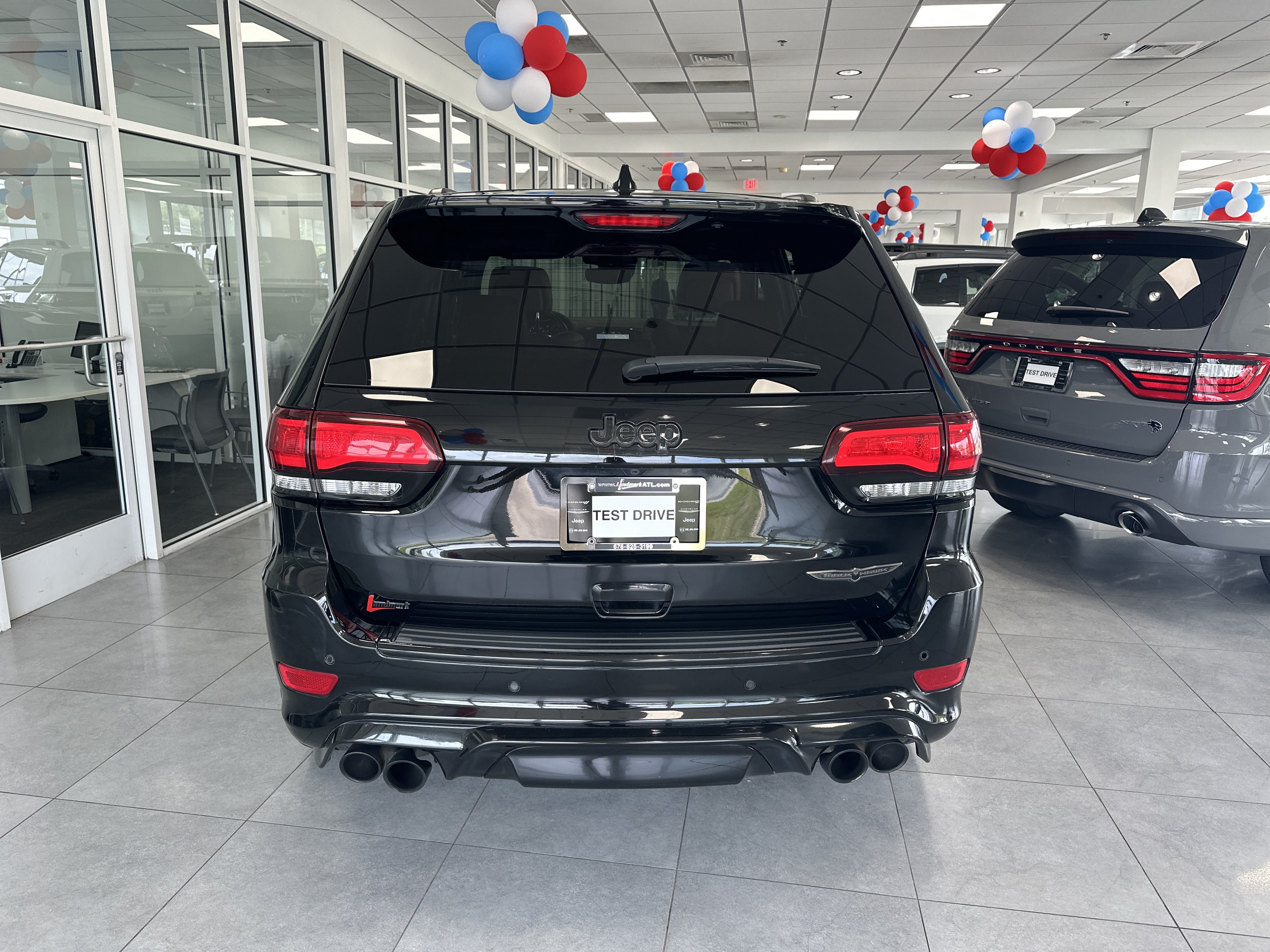 Used 2020 Jeep Grand Cherokee Trackhawk AWD/4WD image 8