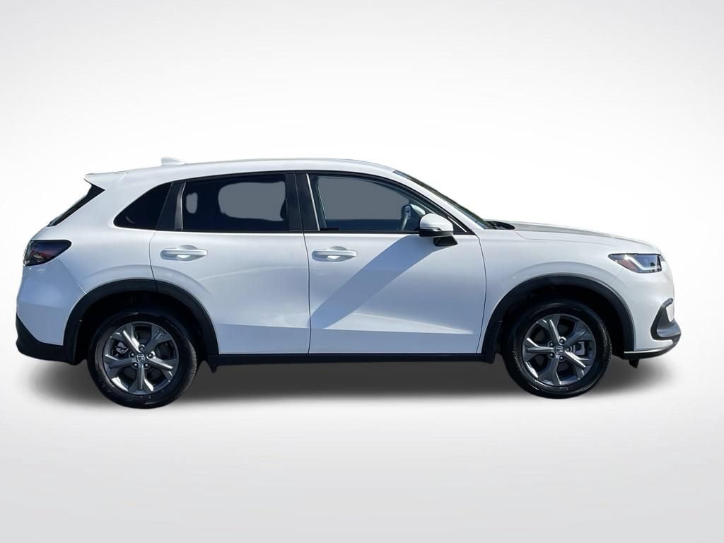 Certified 2026 Honda HR-V LX image 7