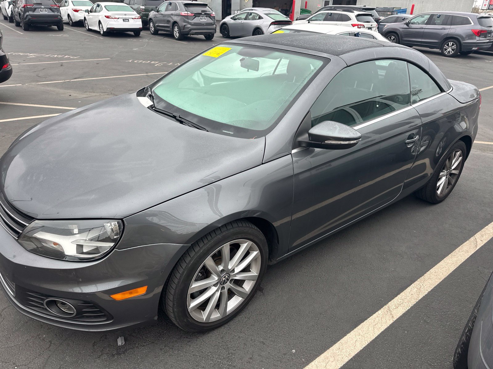 Used 2012 Volkswagen Eos Komfort FWD image 2