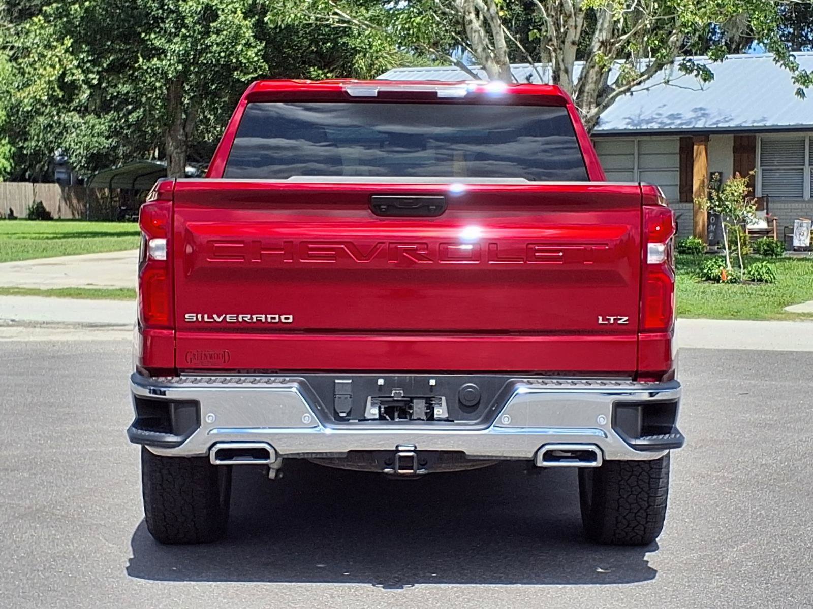 Certified 2025 Chevrolet Silverado 1500 LTZ AWD/4WD image 5