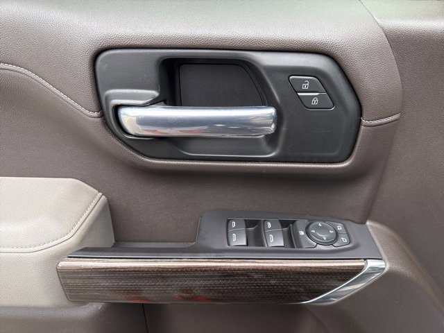 Used 2020 Chevrolet Silverado 1500 RST w/ All-Star Edition image 8