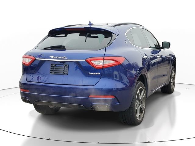 Used 2017 Maserati Levante w/ Sport Package image 4