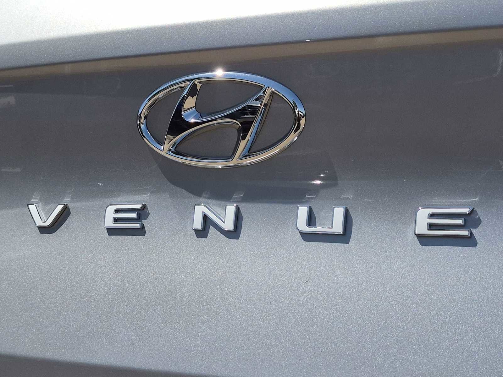New 2026 Hyundai Venue SEL FWD image 12