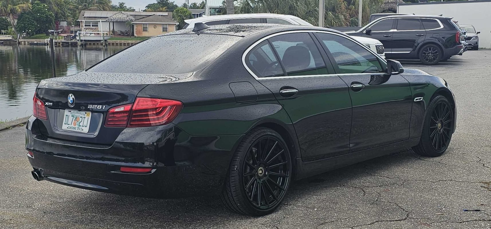 Used 2015 BMW 528i xDrive Sedan AWD/4WD image 5