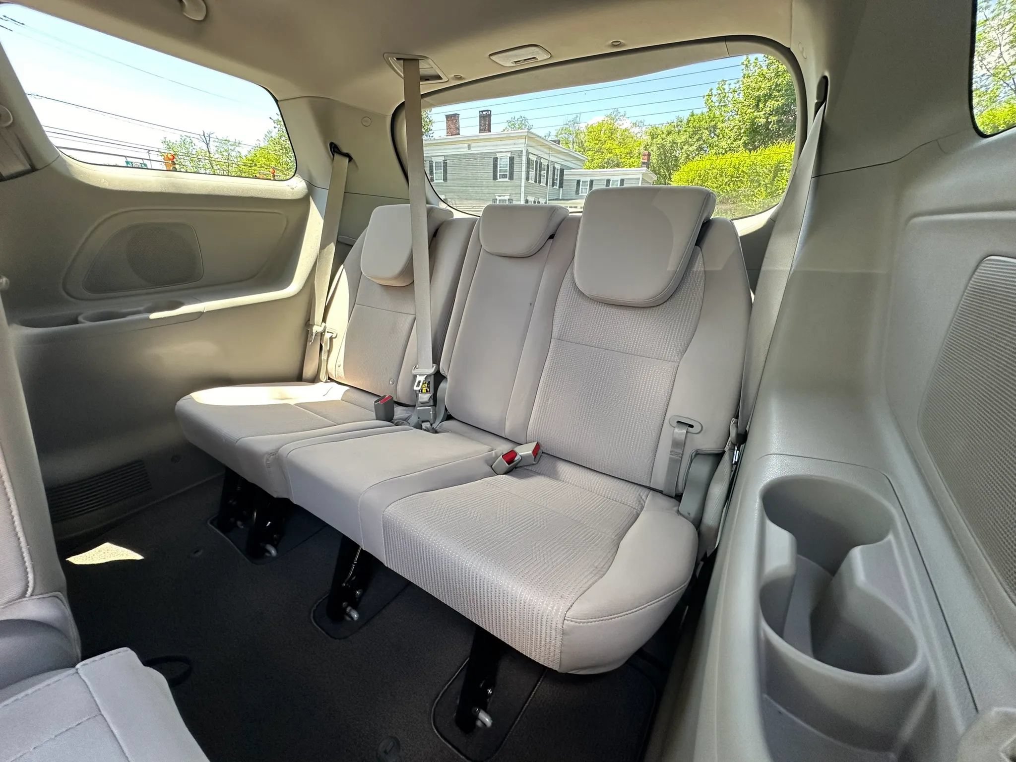 Used 2019 Kia Sedona LX FWD image 30