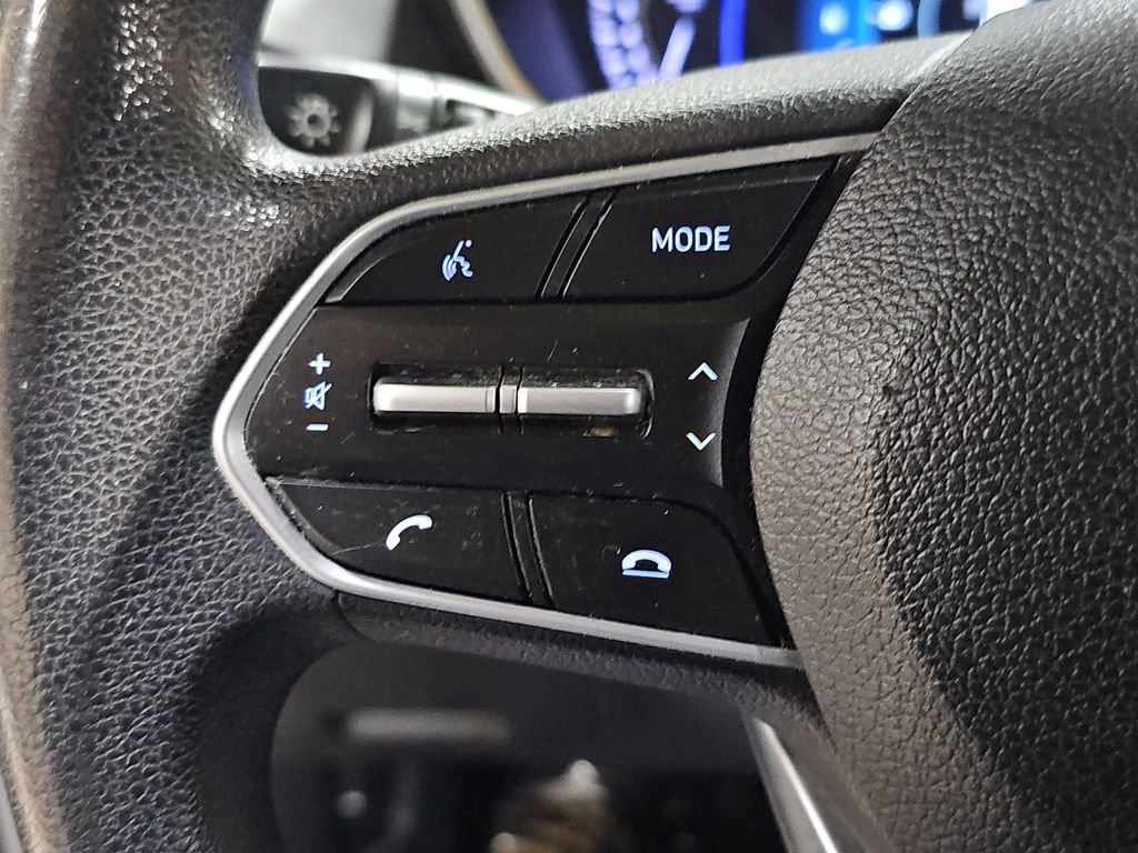 Used 2020 Hyundai Santa Fe SEL image 11