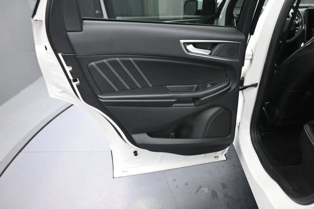 Used 2023 Ford Edge ST w/ Equipment Group 401A AWD/4WD image 18