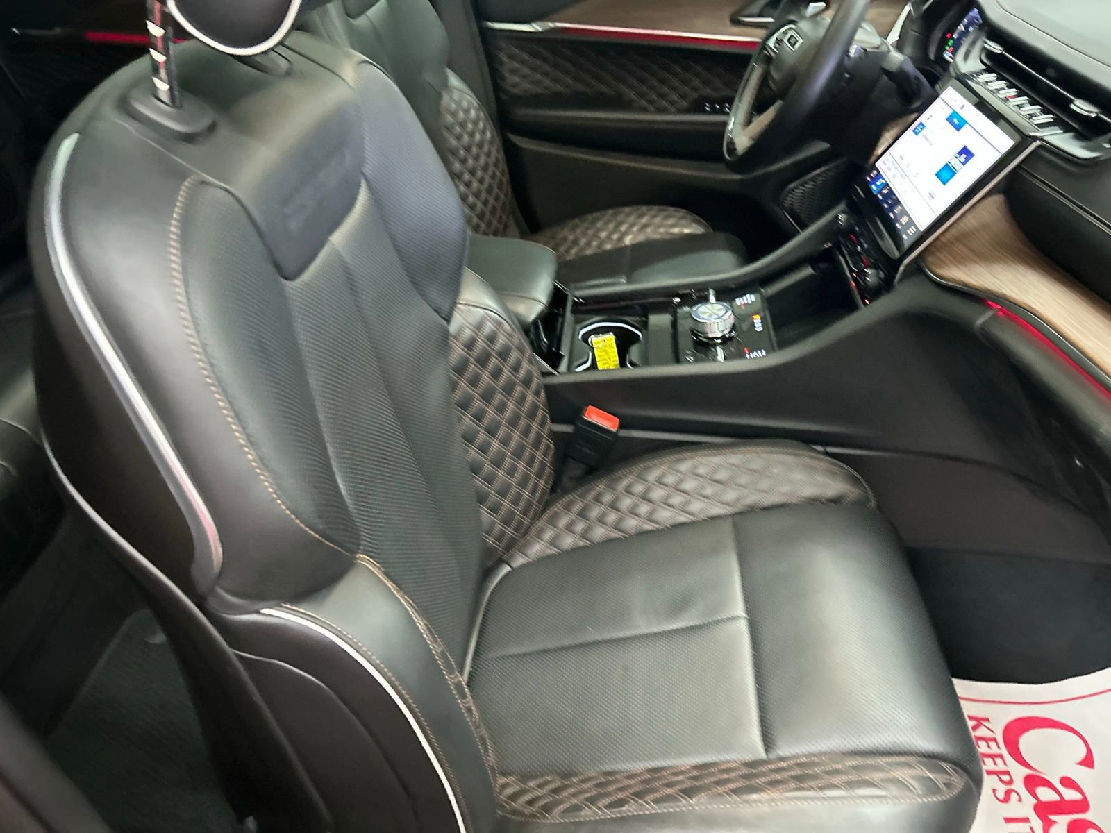 Certified 2023 Jeep Grand Cherokee Summit w/ Luxury Tech Group V image 33