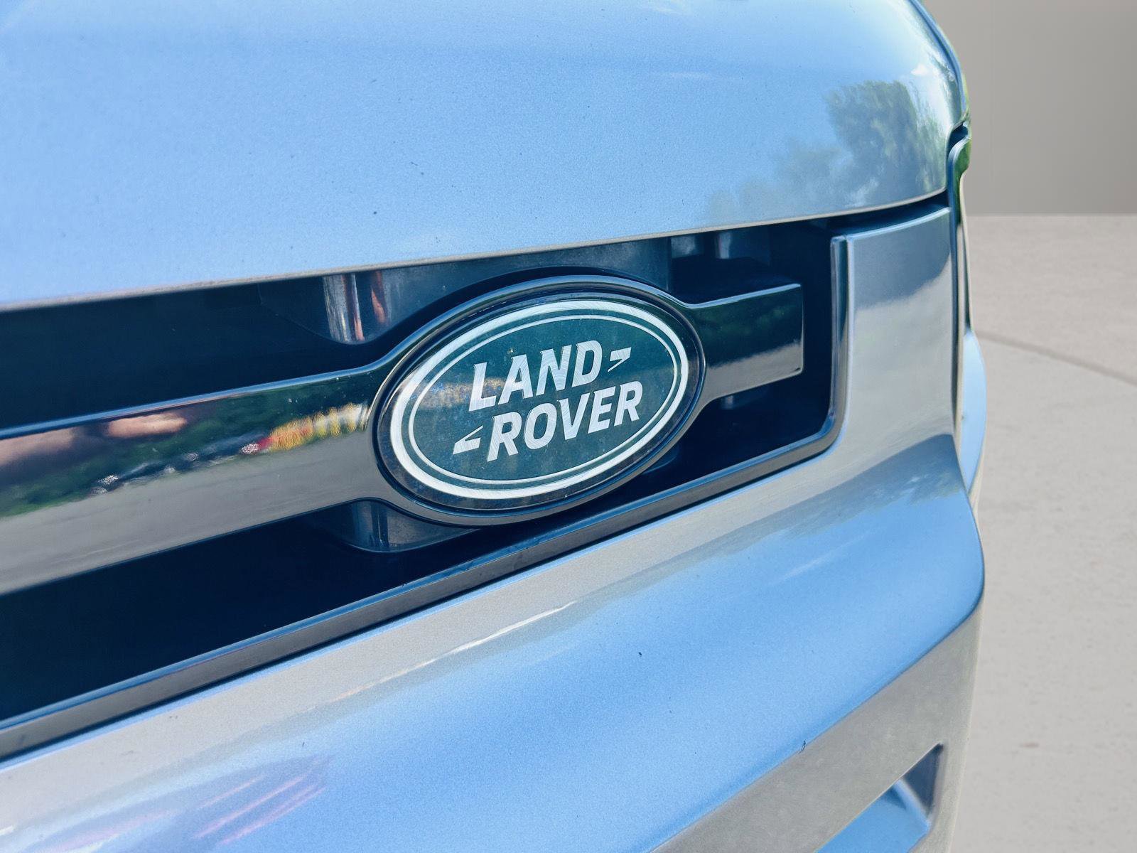 Used 2020 Land Rover Defender 110 HSE image 22