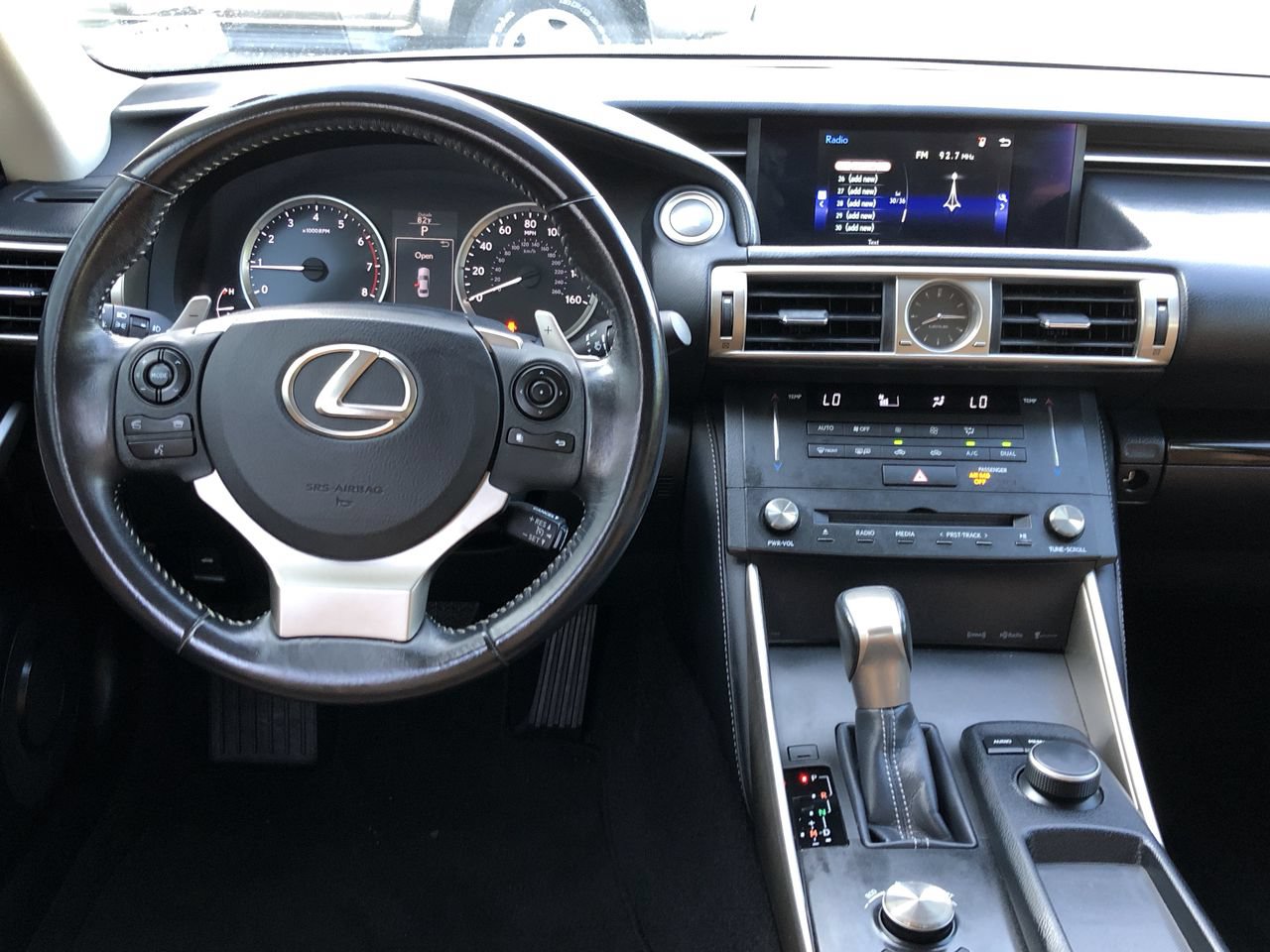 Used 2016 Lexus IS 200t RWD image 32