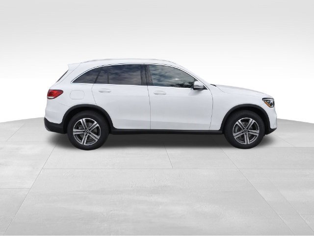 Used 2020 Mercedes-Benz GLC 300 4MATIC image 3