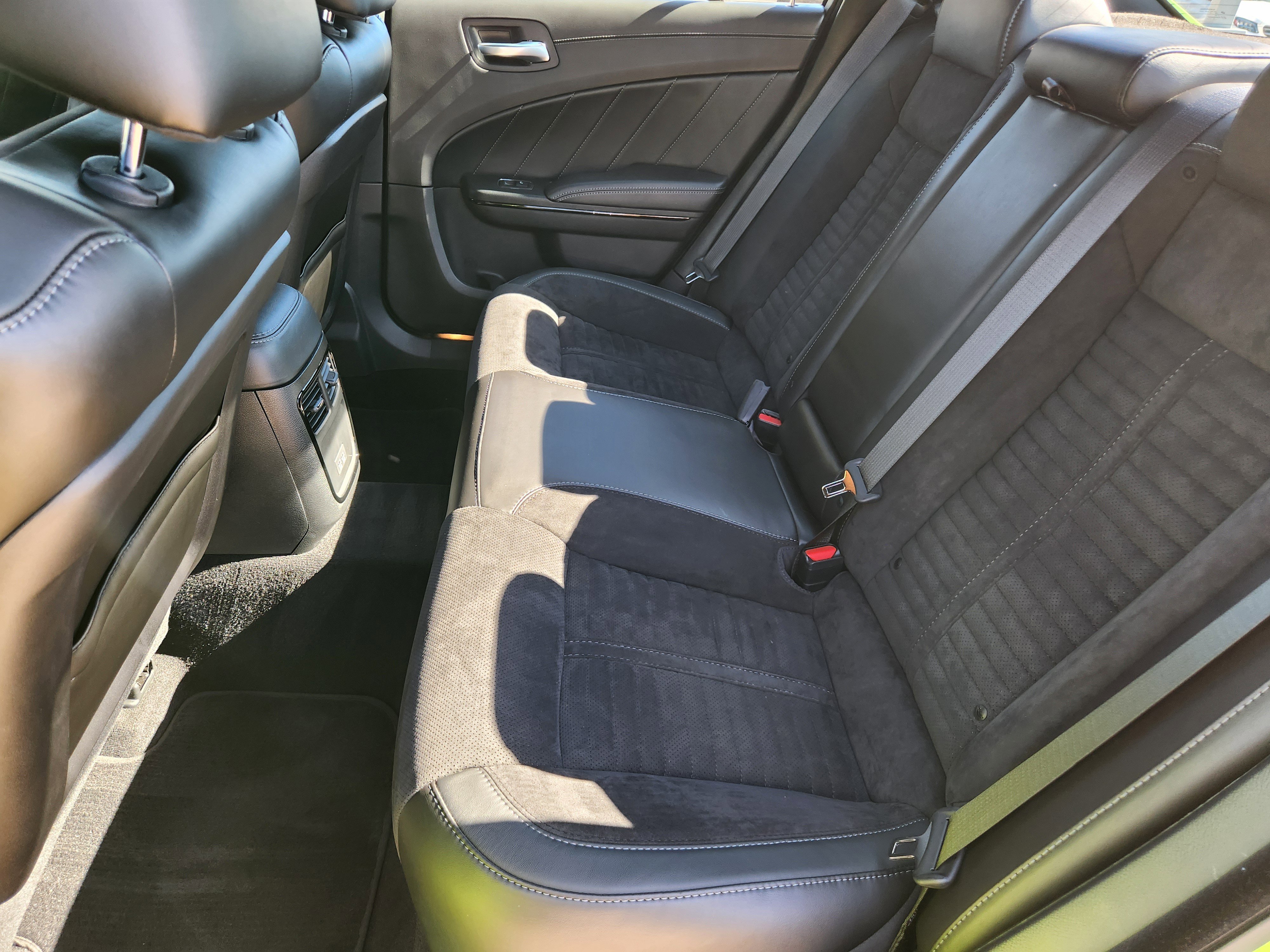 Used 2023 Dodge Charger Scat Pack w/ Daytona Edition Group image 29