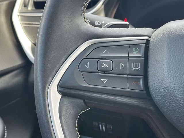 Used 2023 Jeep Grand Cherokee Laredo image 26