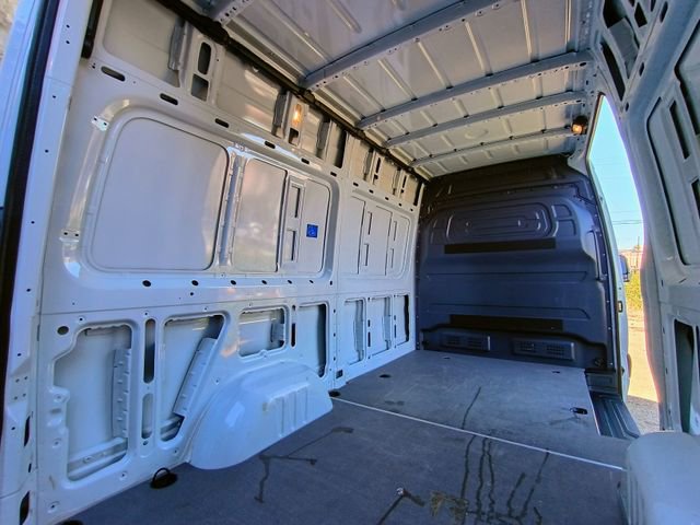 Used 2025 Mercedes-Benz Sprinter 2500 image 91