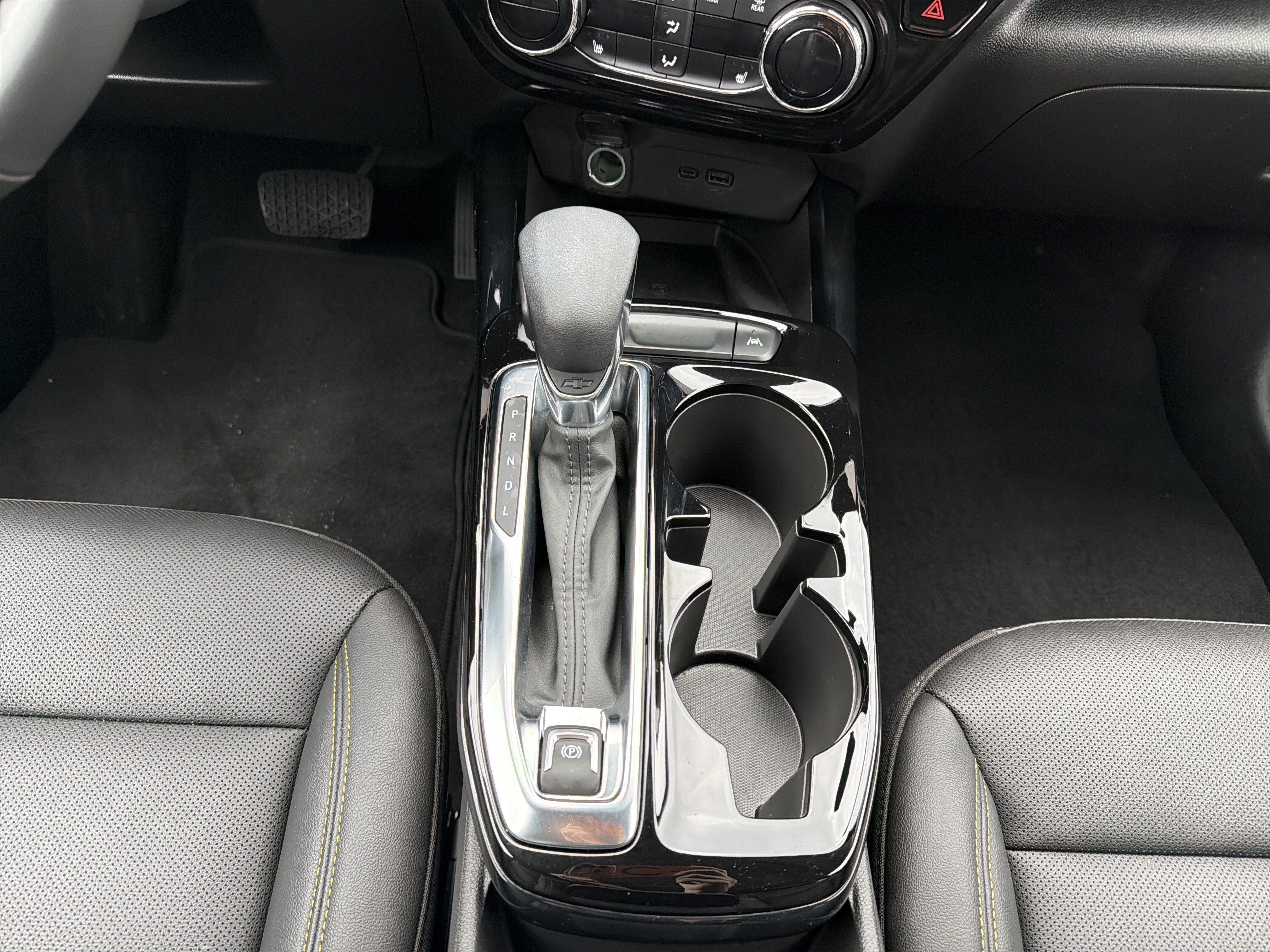 Used 2024 Chevrolet Trax ACTIV w/ Sunroof Package FWD image 21