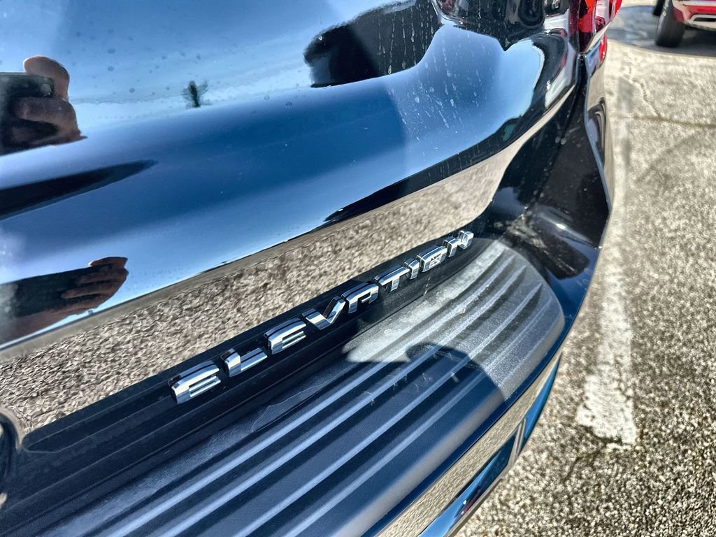 New 2026 GMC Yukon Elevation image 14