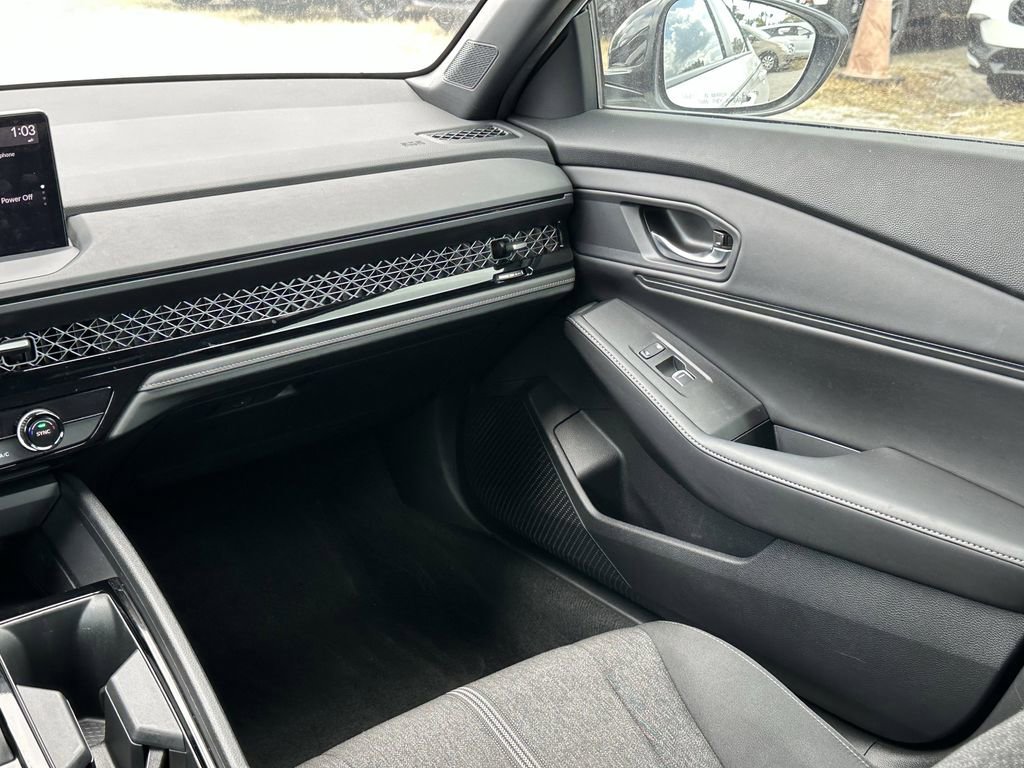 Used 2024 Honda Accord Sport image 16