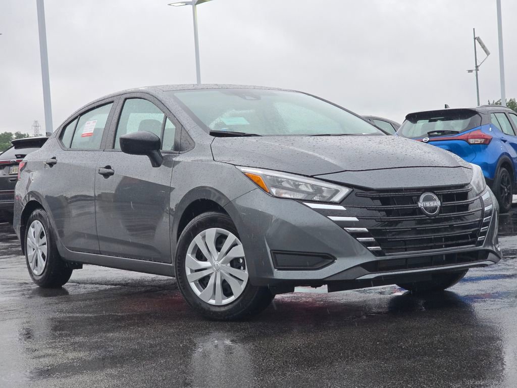 New 2025 Nissan Versa S w/ Trunk Package