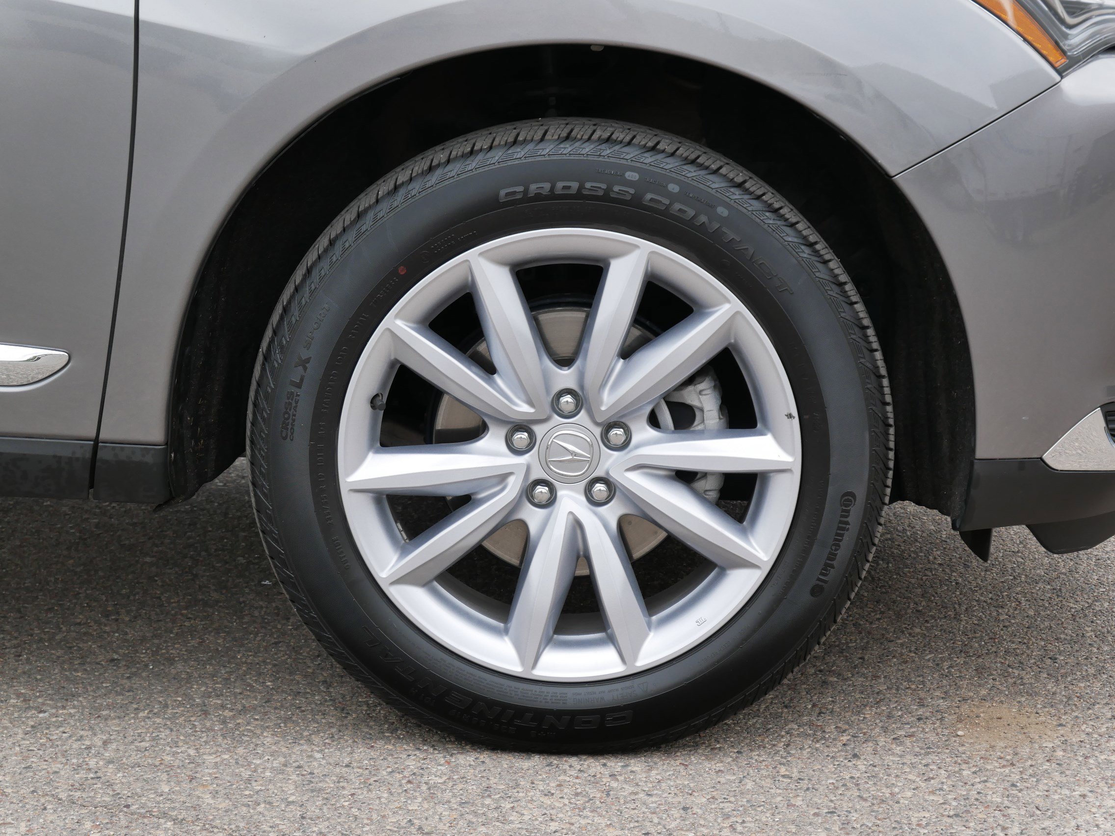 Used 2023 Acura RDX SH-AWD image 15