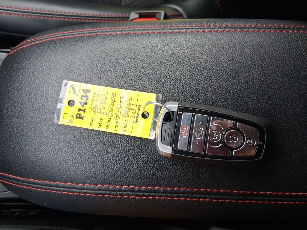 Used 2024 Ford Escape ST-Line image 27