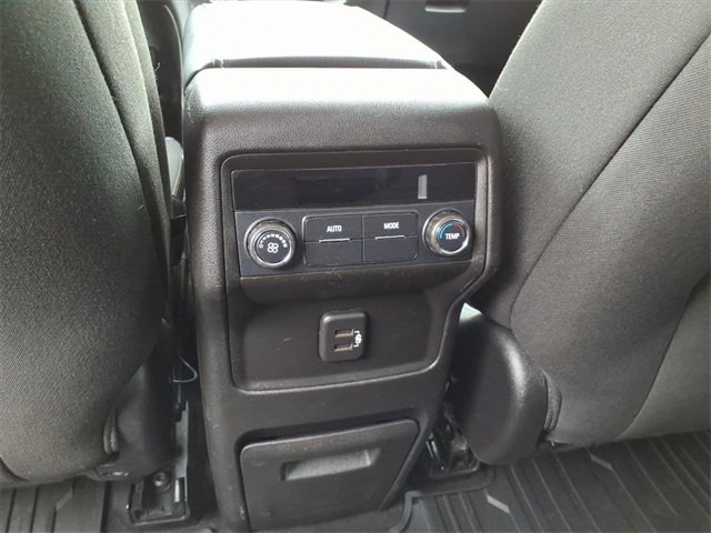 Used 2019 GMC Acadia SLE image 11