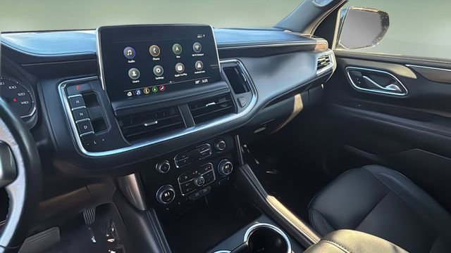 Used 2021 Chevrolet Suburban LT w/ Rear Media and Nav Package image 25