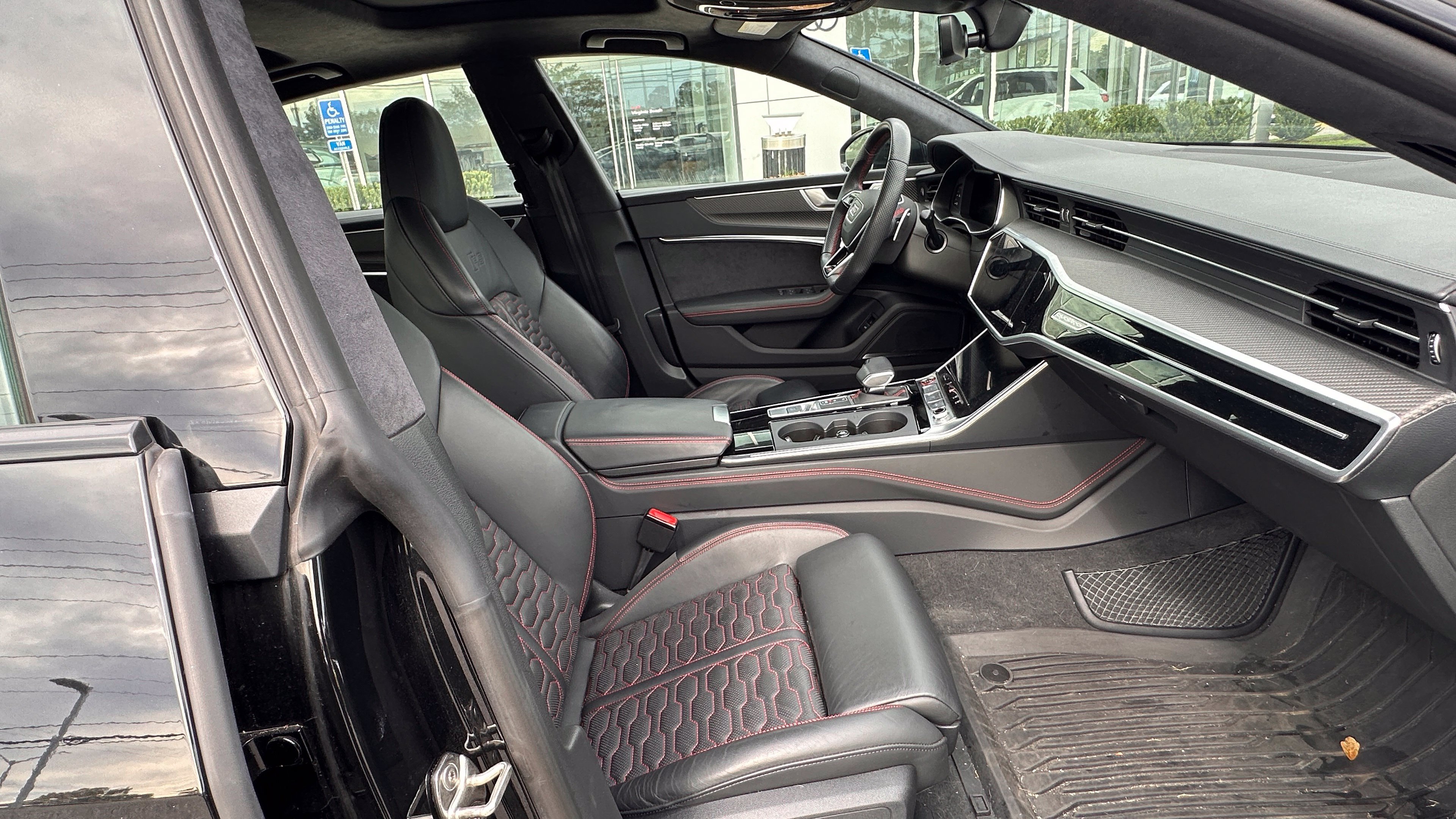Certified 2024 Audi RS 7 performance Sportback AWD/4WD image 6