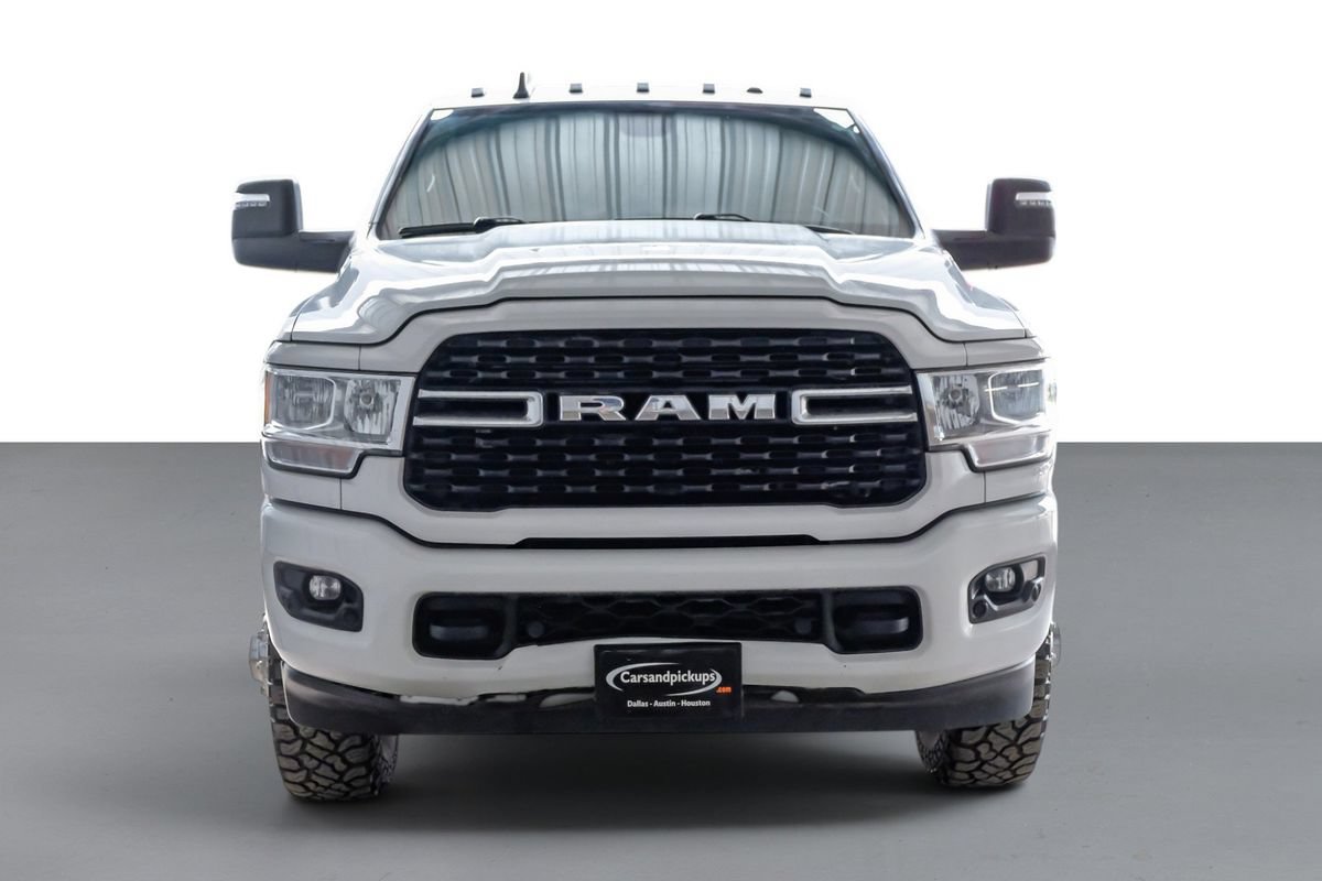 Used 2024 RAM 3500 Lone Star w/ Sport Appearance Package AWD/4WD image 3