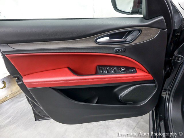 Used 2020 Alfa Romeo Stelvio Ti w/ Active Blind Spot Package image 24