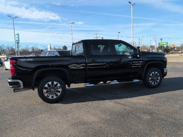 Used 2023 Chevrolet Silverado 2500 LT w/ All Star Edition image 11