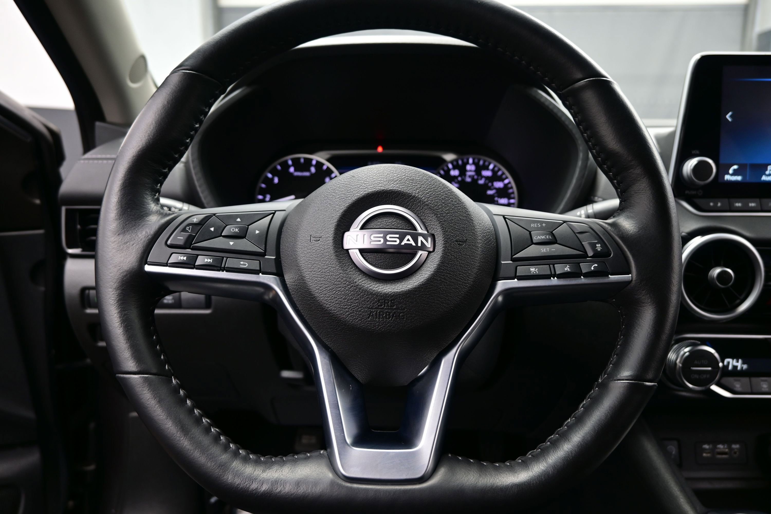 Used 2025 Nissan Sentra SV w/ All-Weather Package FWD image 22