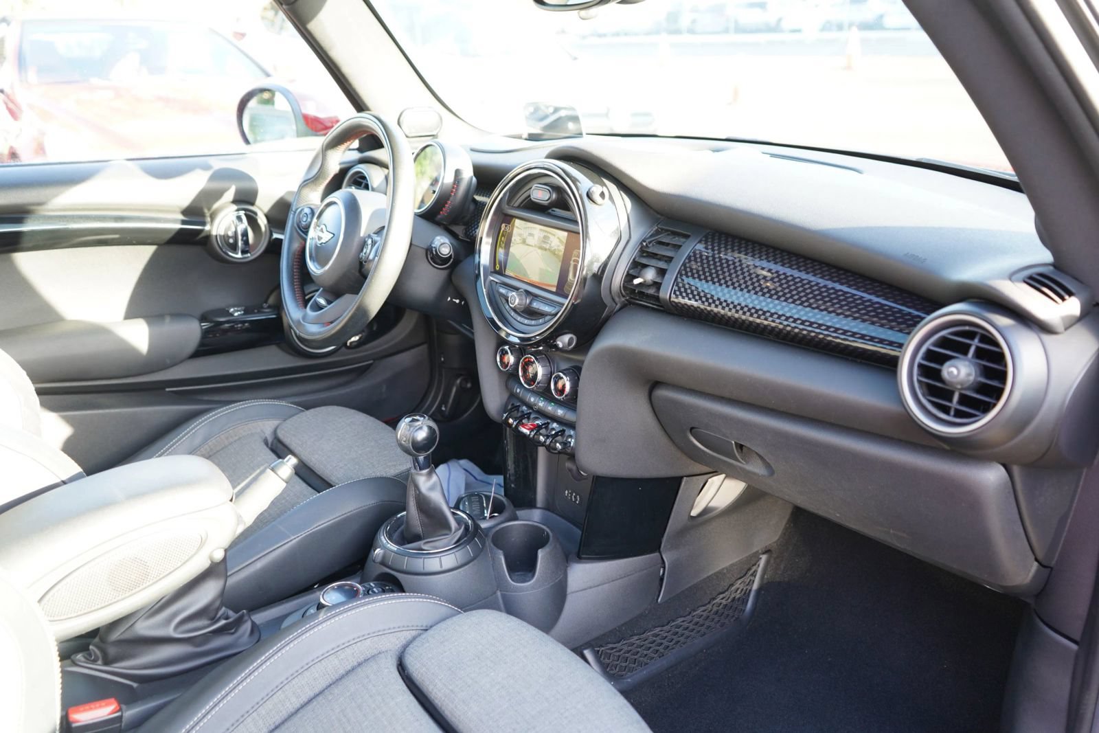 Used 2014 MINI Cooper S FWD image 17