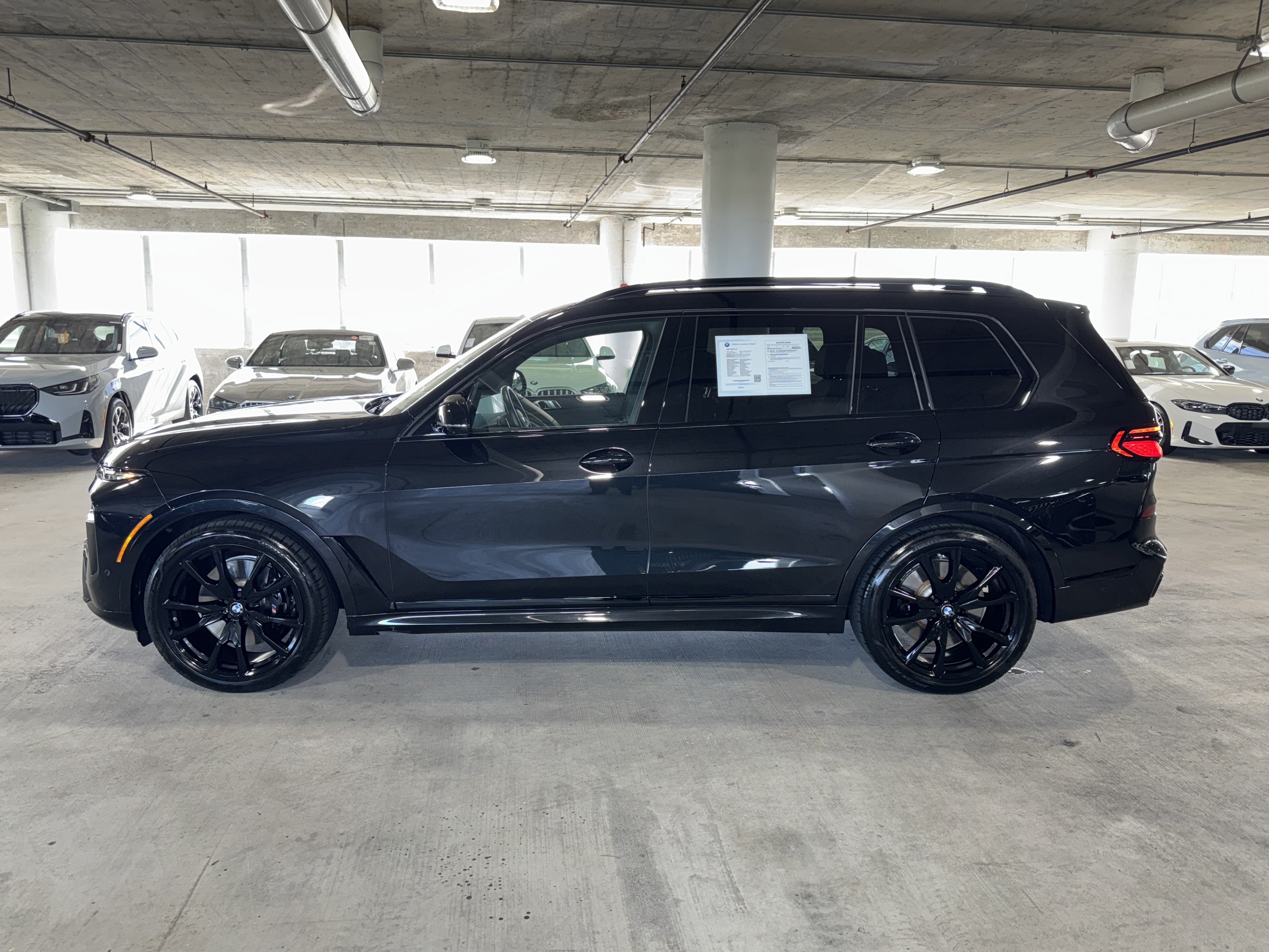 Used 2024 BMW X7 M60i w/ Executive Package AWD/4WD image 5