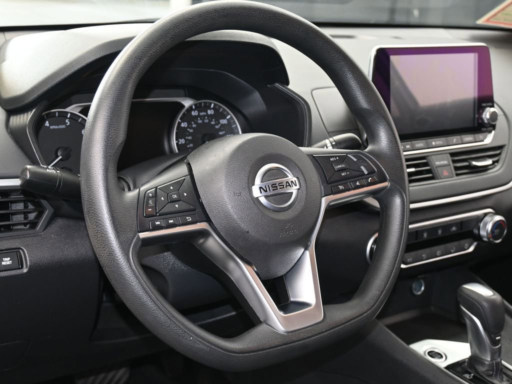 Used 2019 Nissan Altima 2.5 S image 14