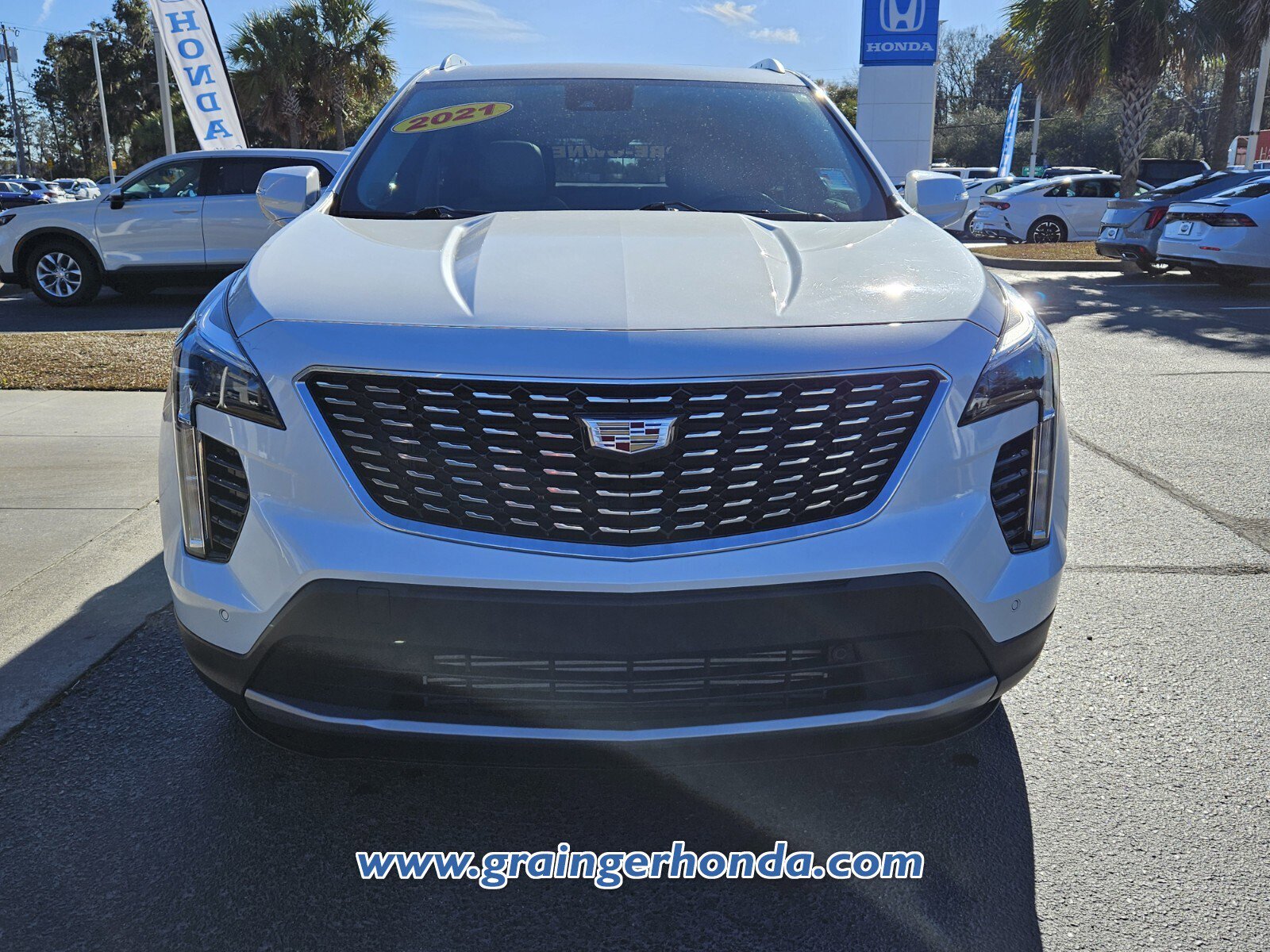 Used 2021 Cadillac XT4 Premium Luxury w/ Driver Awareness Package image 8