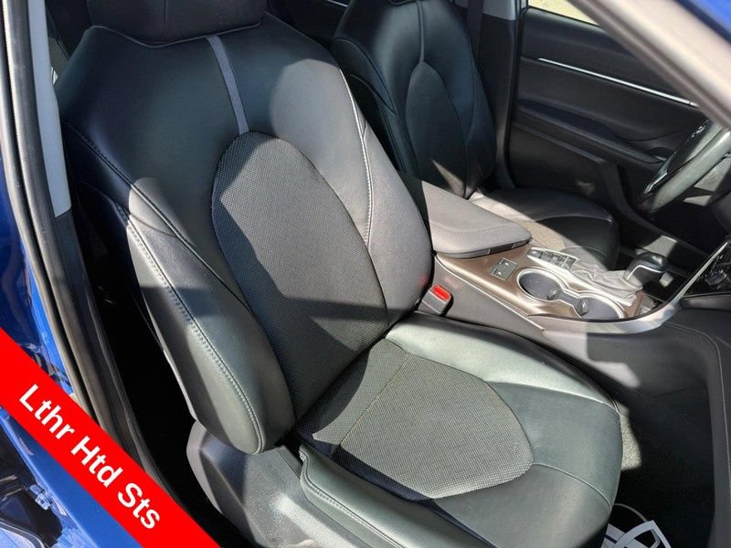 Used 2024 Toyota Camry XLE FWD image 11