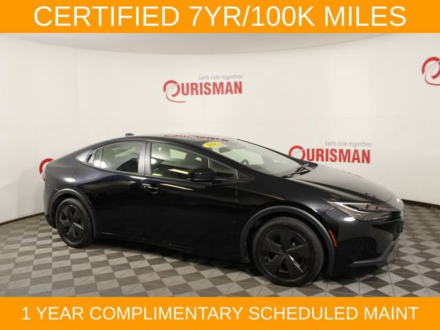 Used 2025 Toyota Prius LE FWD image 9