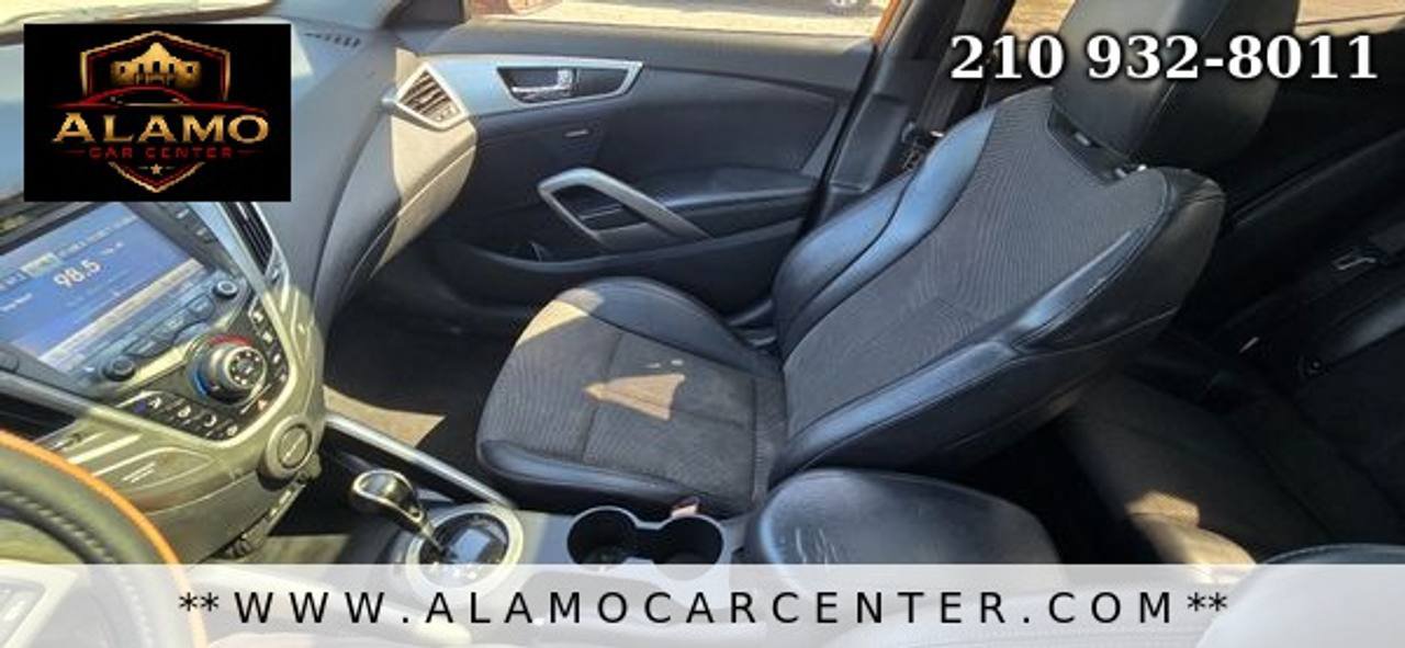 Used 2013 Hyundai Veloster w/ Style Pkg FWD image 30