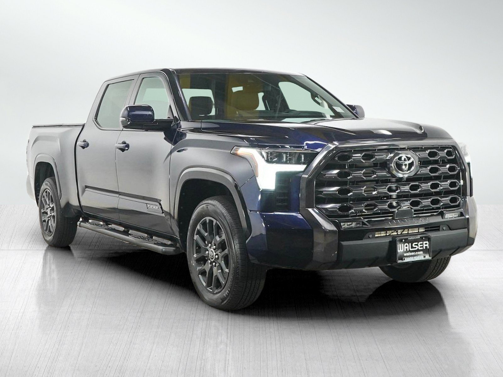Used 2023 Toyota Tundra Platinum AWD/4WD image 7