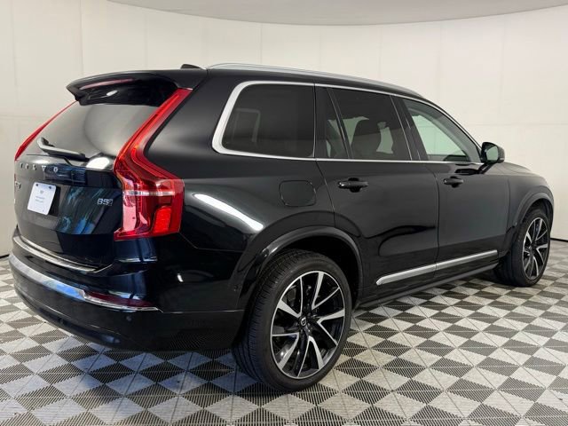 Used 2023 Volvo XC90 B5 Plus AWD/4WD image 6