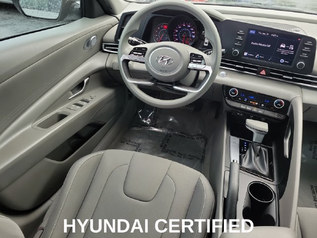 Certified 2023 Hyundai Elantra SEL FWD image 27